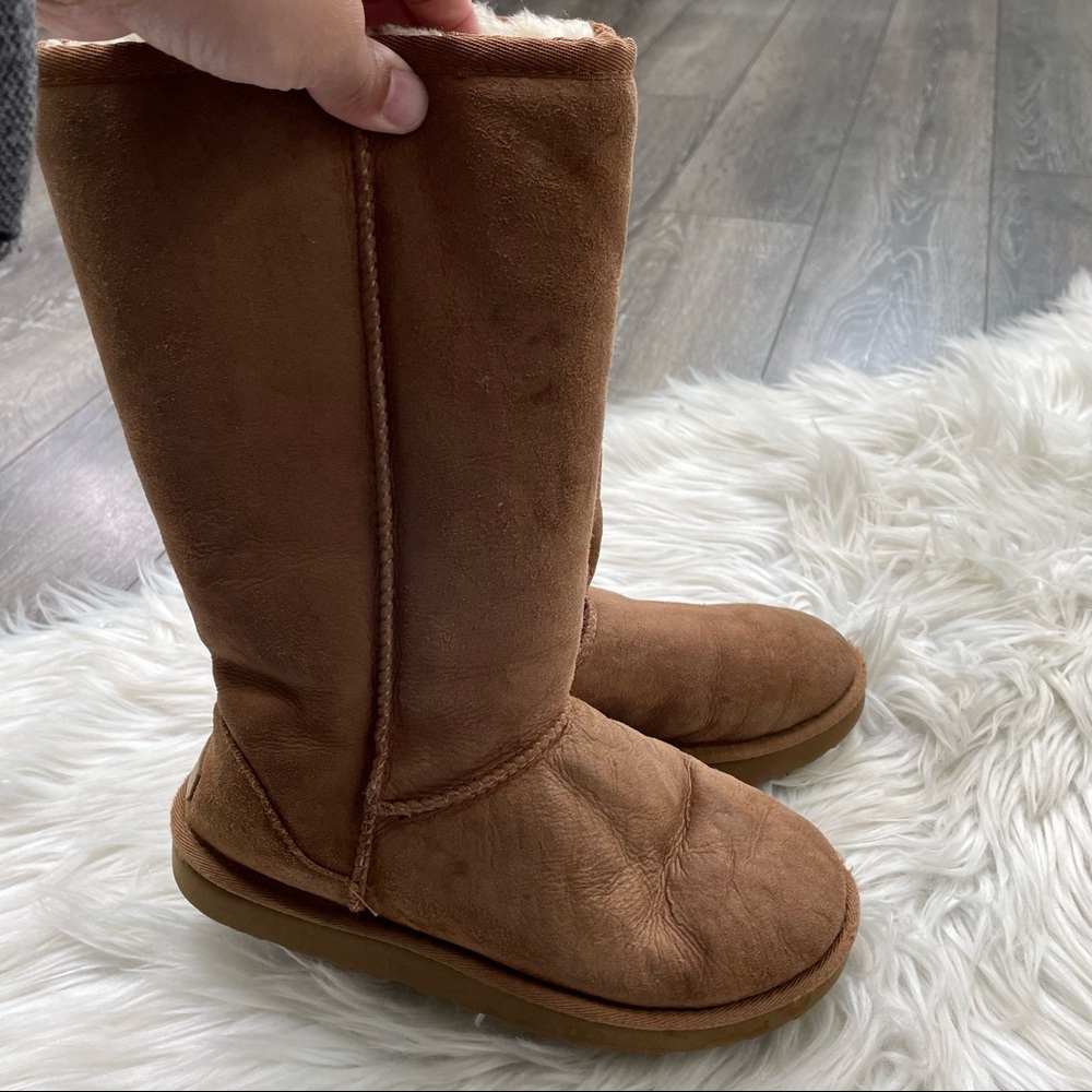UGG classic tall boots suede leather Sherpa lined women size 6 - Picture 2 of 11